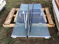 BATHROOM GLASS WINDOW 56" X 30"