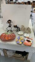 BOX OF HALLOWEEN DECOR - GLASS PUMPKIN PLATTER, METAL SKELETON & DOG CANDLE HOLERS, (6) PRE-LIT CRAFTING DECOR PIECES, TATOO GIVE-AWAYS