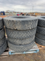 4 transport tires