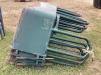 BALE FEEDER SET
