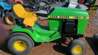 John Deere 116 Yard Tractor