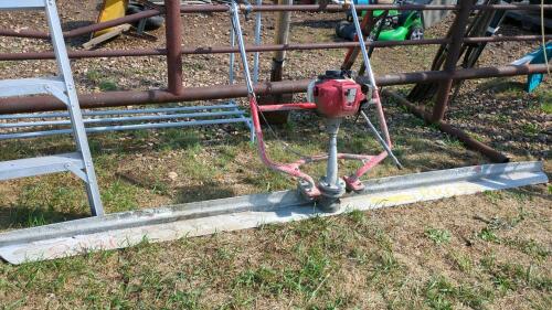 Concrete Power Screed