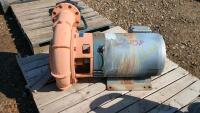 40 HP BERKLEY PUMP