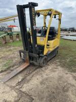 Hyster 46 propane fork lift