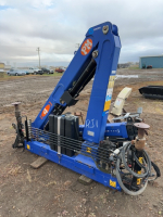 3000 pound general hydraulic picker