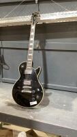 SAGA ELECTRIC GUITAR