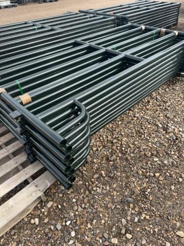 Stack of nine 10' Magnum Panels/bid per panel
