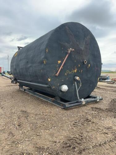 400 barrel Oil tank on skid