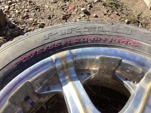 P275/55R20-20 & LT305/65R18 - (2) MIXED TIRES W/ RIMS