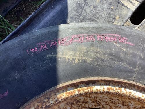 255/60R15 & P225/75R15 - (2) IMPLEMENT RIMS & TIRES W/ 5-BOLT RUSTED RIMS