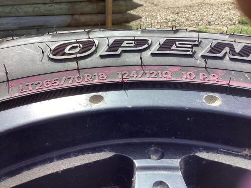LT265/70R18 124/121Q 10 P.R. - (4) OPEN COUNTRY TOYO LIGHT TRUCK TIRES W/ 8-BOLT RIMS