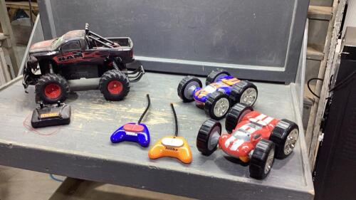 BOX W/ RC VEHICLES + REMOTES