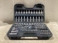 MASTERCRAFT 74PCS 1/4" & 3/8" DR.SOCKET SET - SAE & METRIC