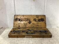 TAP & DIE SET