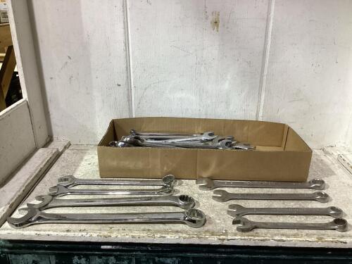 SHOP FLAT OF MIXED WRENCHES - SAE