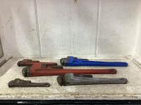 SHOP FLAT OF PIPE WRENCHES 24", 18", 14", 8", 10"