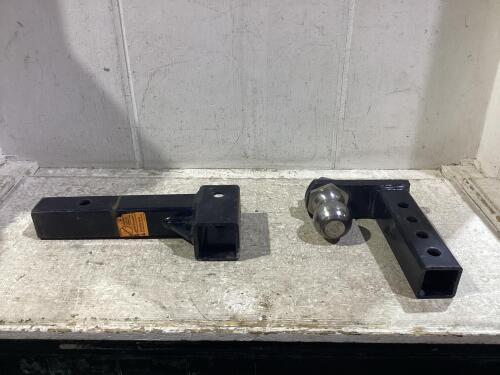 ADJUSTABLE BALL HITCH