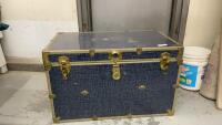 BLUE METAL TRUNK W/ TRAY