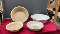 (4) ENAMEL BASINS