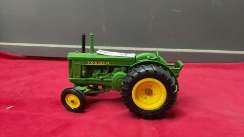 ERTL DIE CAST AR TRACTOR - MADE IN USA