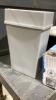 (2)ITEMS - FLIP LID GARBAGE CAN + CAT LITTLER BOX + DRINK WELL - 5