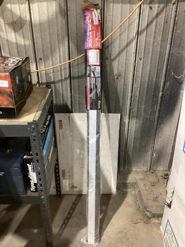 ALUMINUM & VINYL GARAGE DOOR BOTTOM