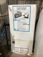 UNIVERSAL BRUSH DIRT SKIRT
