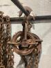 PULLEY HOOK CHAINS 246"