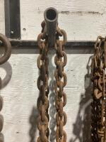 RUSTED HOOK CHAINS 270"