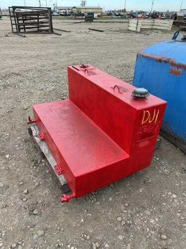 L shaped fuel tank