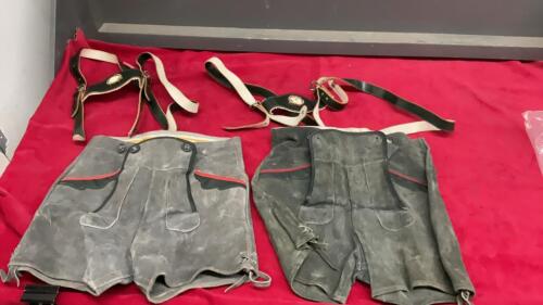 (2) PAIRS YOUTH SIZE SUEDE LEDERHOSEN