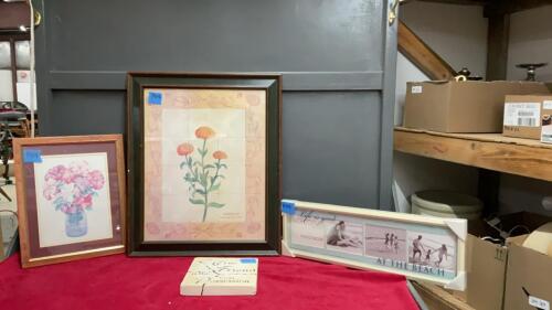 (2) PICTURES, &ldquo;BEACH&rdquo; PICTURE FRAME, PLAQUE