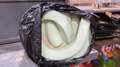 BAG W/ FOAMY - QUEEN SIZE