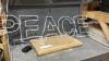 BATTERY OPERATED &ldquo;PEACE&rdquo; SIGN