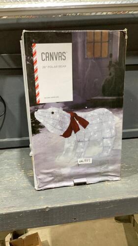 INDOOR/OUTDOOR 26&rdquo; POLAR BEAR