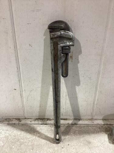 24" RIDGID PIPE WRENCH