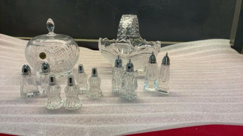 COLLECTION OF CRYSTAL PIECES - LIDDED CANDY DISH, BASKET, SALT & PEPPER SHAKERS