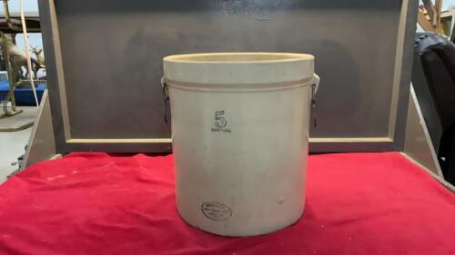5 GAL MEDALTA CROCK W/ HANDLES