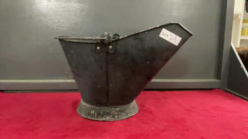 BLACK COAL SCUTTLE