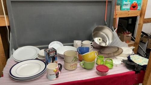 BOX W/ SOUP MUGS, CHEESE MILL, MISC PLATES, MIXER POT WITHOUT BASE