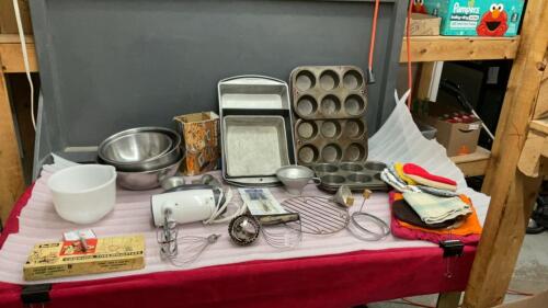 BOX W/ MIXMASTER, MUFFIN TINS, MIXING BOWLS, POTHOLDERS