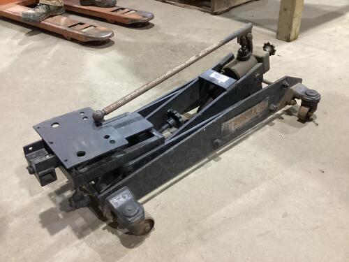 STRONG-ARM FLOOR JACK
