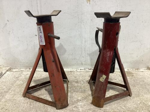 (2) AXLE STANDS