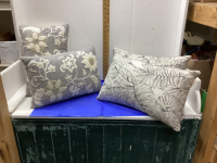 GREY DECOR PILLOWS