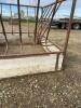 Single bail square feeder - 2
