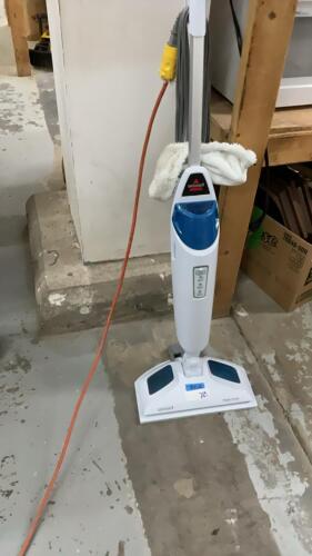 BISSELL STEAM MOP