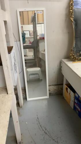 WALL MIRROR - PLASTIC FRAME