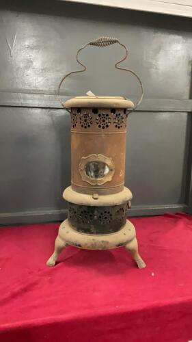 ANTQUE WINDSOR KEROSENE HEATER