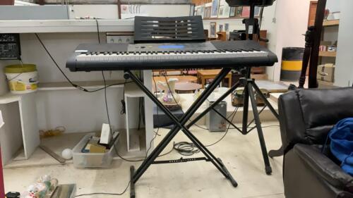 CASIO KEYBOARD ON STAND