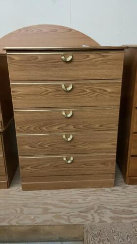 5-DRAWER DRESSER